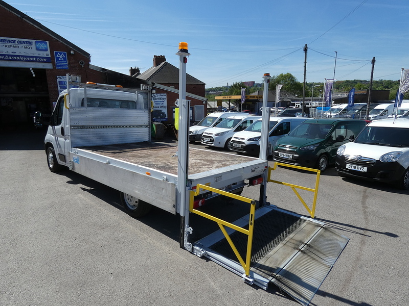 Fiat 2018 68 FIAT DUCATO 2.3 MULTIJET 35 LWB 3.6M DROPSIDE PICKUP WITH TAIL LIFT