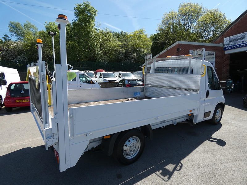 Fiat 2018 68 FIAT DUCATO 2.3 MULTIJET 35 LWB 3.6M DROPSIDE PICKUP WITH TAIL LIFT