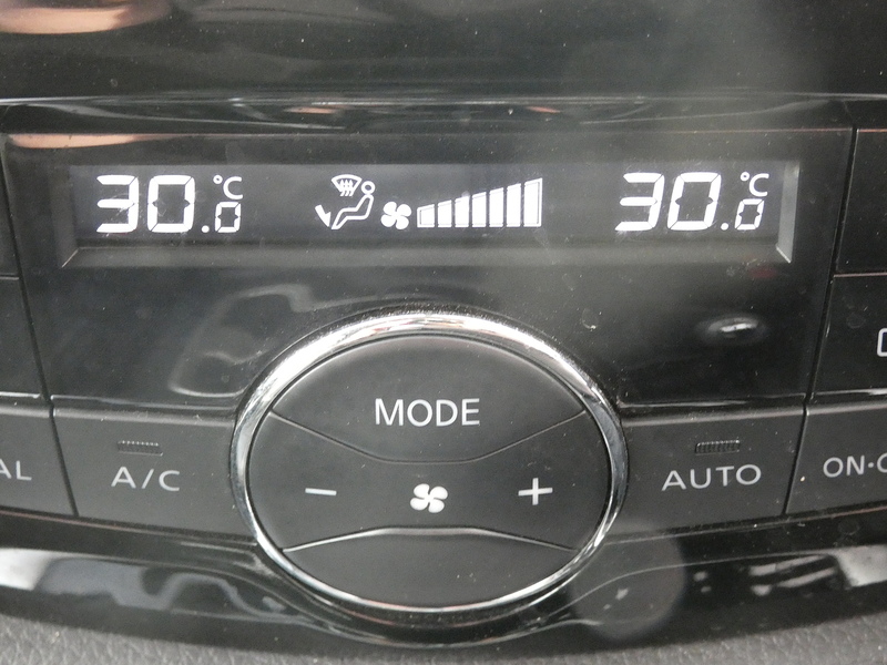 Nissan 2019 19 NISSAN NAVARA 2.3 DCI DOUBLE CAB TEKNA AUTO NO VAT