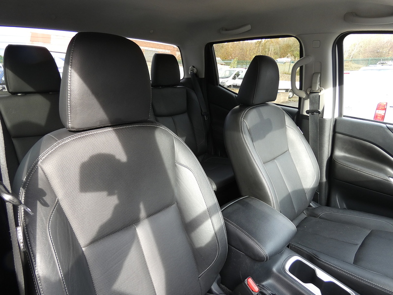 Nissan 2019 19 NISSAN NAVARA 2.3 DCI DOUBLE CAB TEKNA AUTO NO VAT