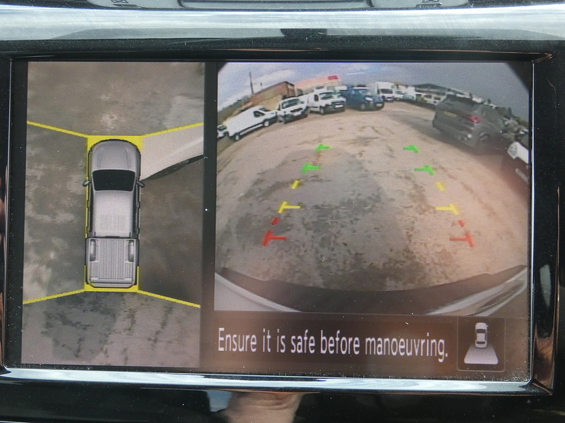 Nissan 2019 19 NISSAN NAVARA 2.3 DCI DOUBLE CAB TEKNA AUTO NO VAT