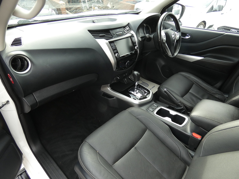 Nissan 2019 19 NISSAN NAVARA 2.3 DCI DOUBLE CAB TEKNA AUTO NO VAT