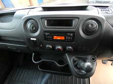 2019 68 RENAULT MASTER L2 MWB 2.3 DCI FREEZER CHILLER VAN NO VAT LOOK