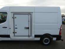 2019 68 RENAULT MASTER L2 MWB 2.3 DCI FREEZER CHILLER VAN NO VAT LOOK