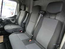 2019 68 RENAULT MASTER L2 MWB 2.3 DCI FREEZER CHILLER VAN NO VAT LOOK