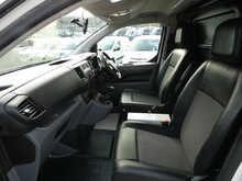 2019 69 VAUXHALL VIVARO 1.5 TURBO D 2900 EDITION L1H1 ONLY 44K LOOK