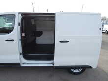 2019 69 VAUXHALL VIVARO 1.5 TURBO D 2900 EDITION L1H1 ONLY 44K LOOK