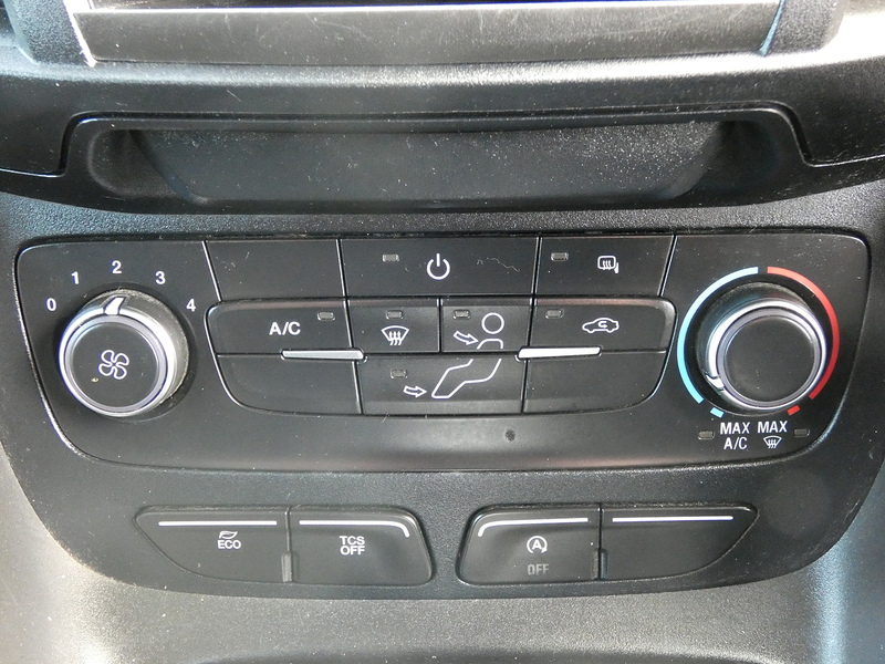 Ford 2018 68 FORD TRANSIT CONNECT 1.0 ECOBOOST PETROL LWB 210 ONLY 65K