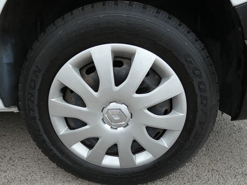 Renault 2017 67 RENAULT TRAFIC 1.6DCI 27 BUSINESS L1H1 MEGA LOW MILES