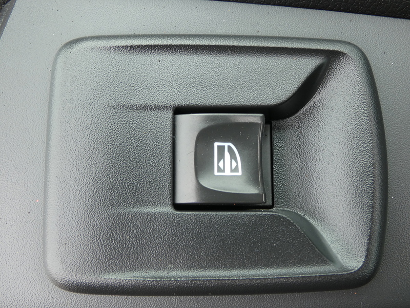 Renault 2017 67 RENAULT TRAFIC 1.6DCI 27 BUSINESS L1H1 MEGA LOW MILES