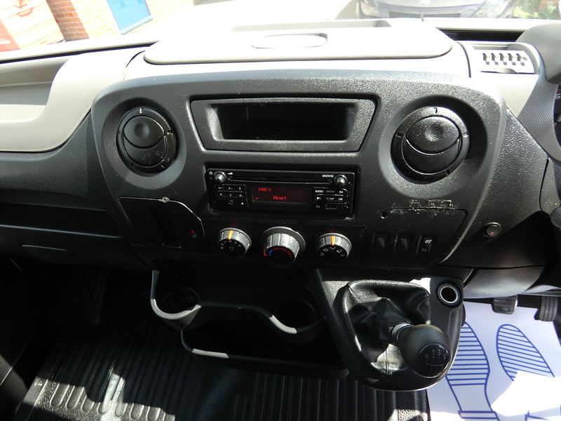 Nissan 2016 16 NISSAN NV400 2.3DCI L1H1 SWB LOW ROOF ONLY 94K