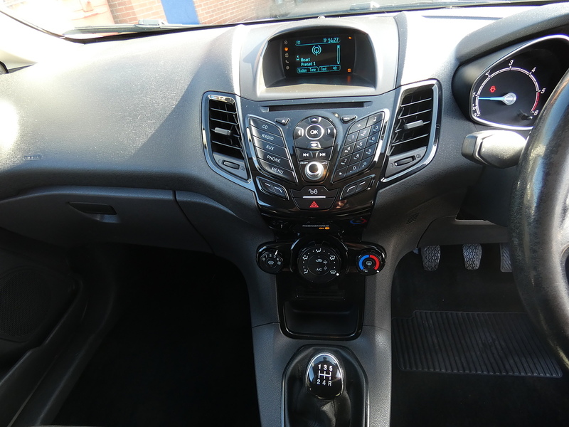 Ford 2017 17 FORD FIESTA VAN 1.5 TDCI SPORT NO VAT BONNY MOTOR