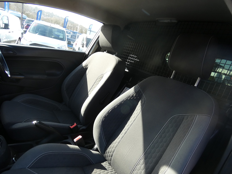 Ford 2017 17 FORD FIESTA VAN 1.5 TDCI SPORT NO VAT BONNY MOTOR