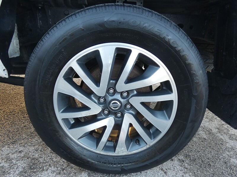 Nissan 2019 68 NISSAN NAVARA 2.3 DCI AUTO TEKNA DOUBLE CAB PICKUP NO VAT