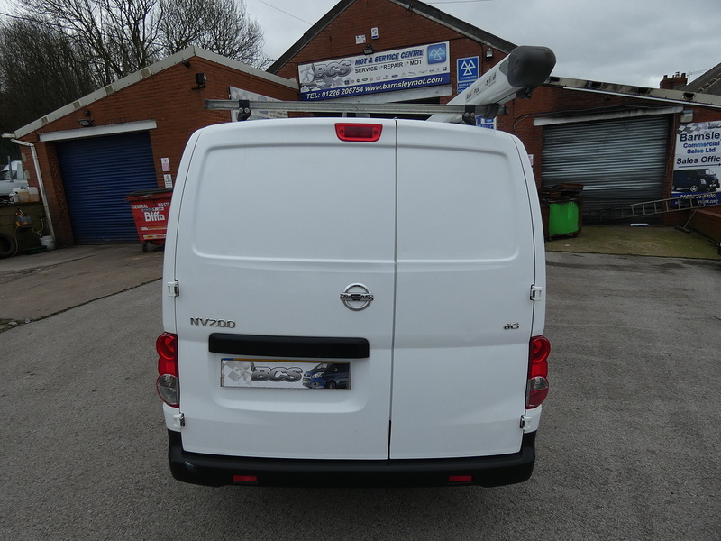Nissan 2015 64 NISSAN NV200 1.5DCI ACENTA PANEL VAN FULL HISTORY