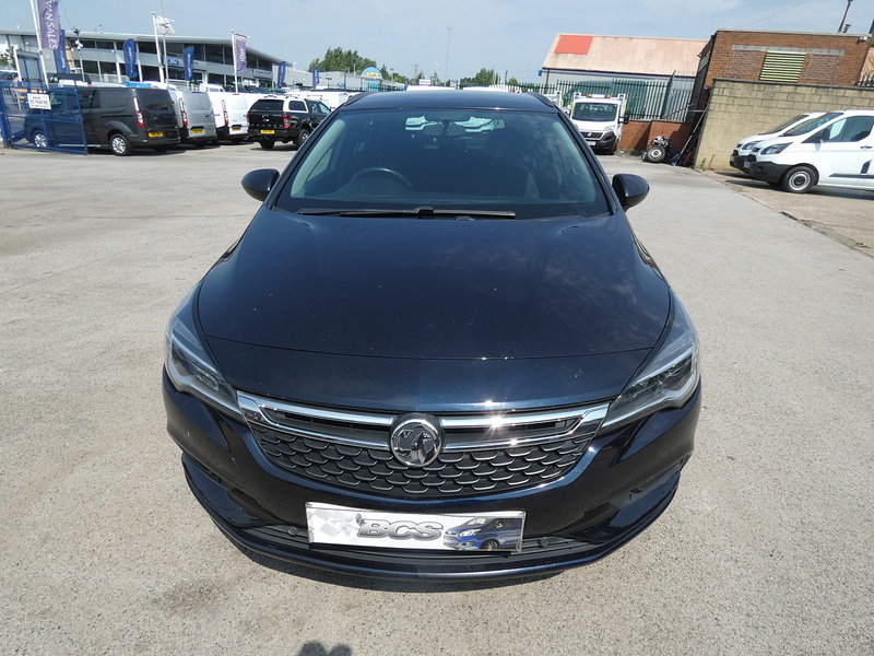 Vauxhall 2017 67 VAUXHALL ASTRA 1.6CDTI ECOTEC BLUE TECH LINE NAV ESTATE MANUAL 110PS