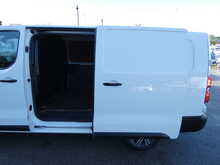 2020 70 VAUXHALL VIVARO 1.5 TURBO D 2900 DYNAMIC LWB ONLY 65K