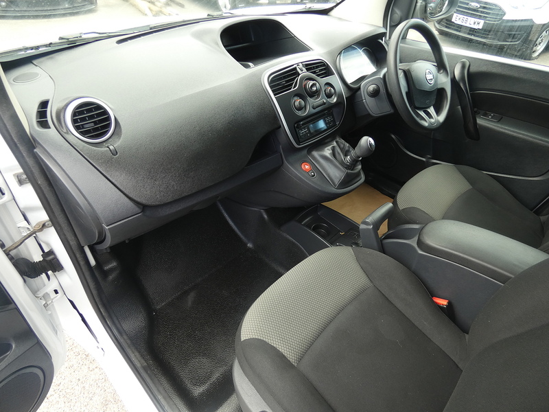 Nissan 2021 71 NISSAN NV250 1.5DCI VISIA PANEL VAN ONLY 82K