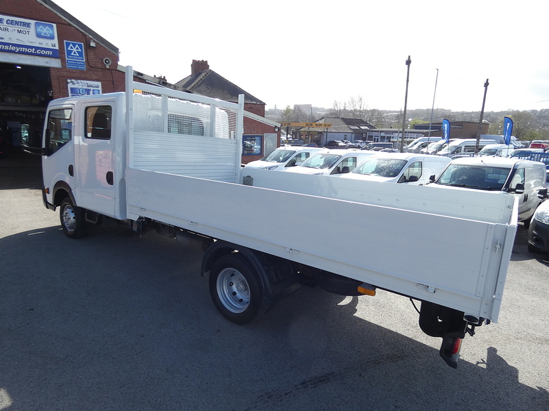 Nissan 2013 63 NISSAN CABSTAR 2.5DCI 35.14 CREW CAB 3.5M DROPSIDE PICKUP EX COUNCIL