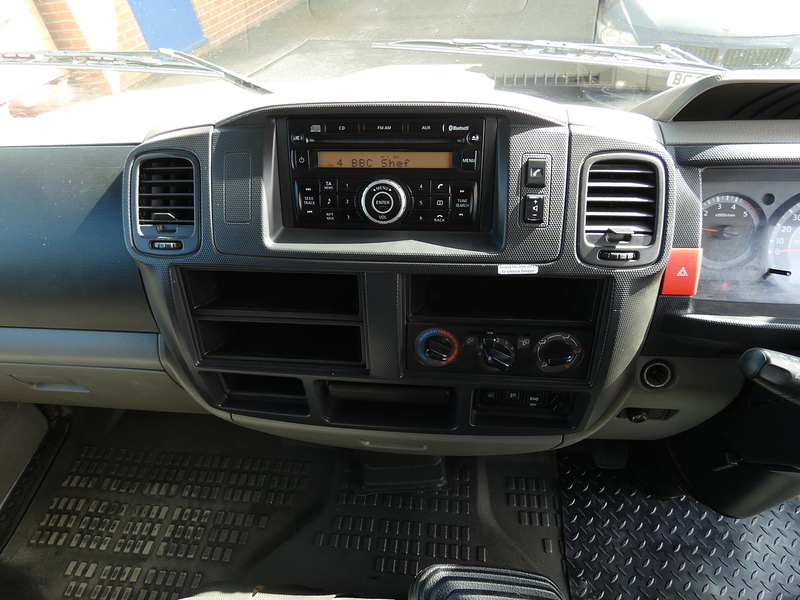 Nissan 2013 63 NISSAN CABSTAR 2.5DCI 35.14 CREW CAB 3.5M DROPSIDE PICKUP EX COUNCIL