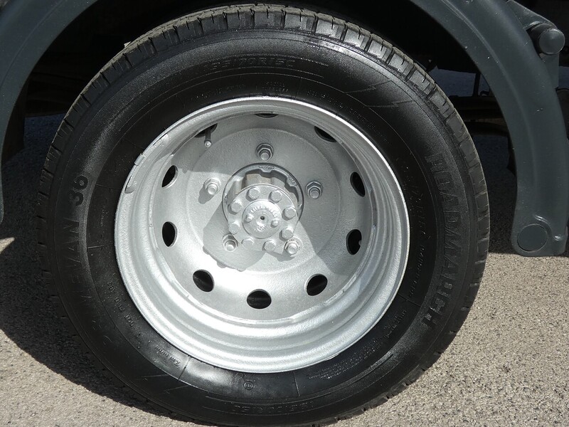 Nissan 2013 63 NISSAN CABSTAR 2.5DCI 35.14 CREW CAB 3.5M DROPSIDE PICKUP EX COUNCIL