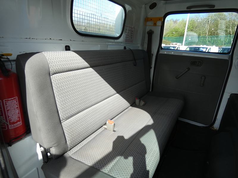 Nissan 2013 63 NISSAN CABSTAR 2.5DCI 35.14 CREW CAB 3.5M DROPSIDE PICKUP EX COUNCIL