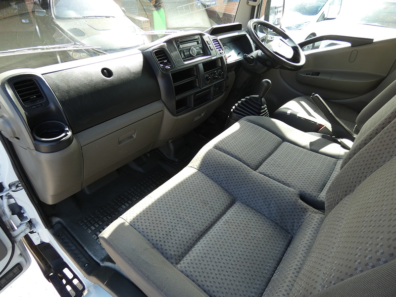 Nissan 2013 63 NISSAN CABSTAR 2.5DCI 35.14 CREW CAB 3.5M DROPSIDE PICKUP EX COUNCIL