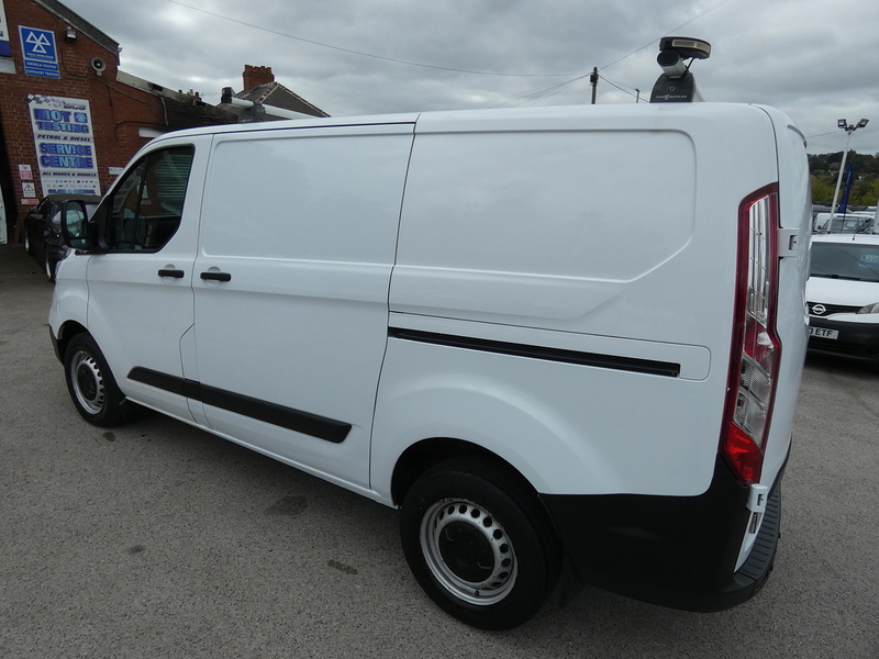 Ford 2018 18 FORD TRANSIT CUSTOM 320 2.0 ECOBLUE L1H1 SWB TWIN SLD