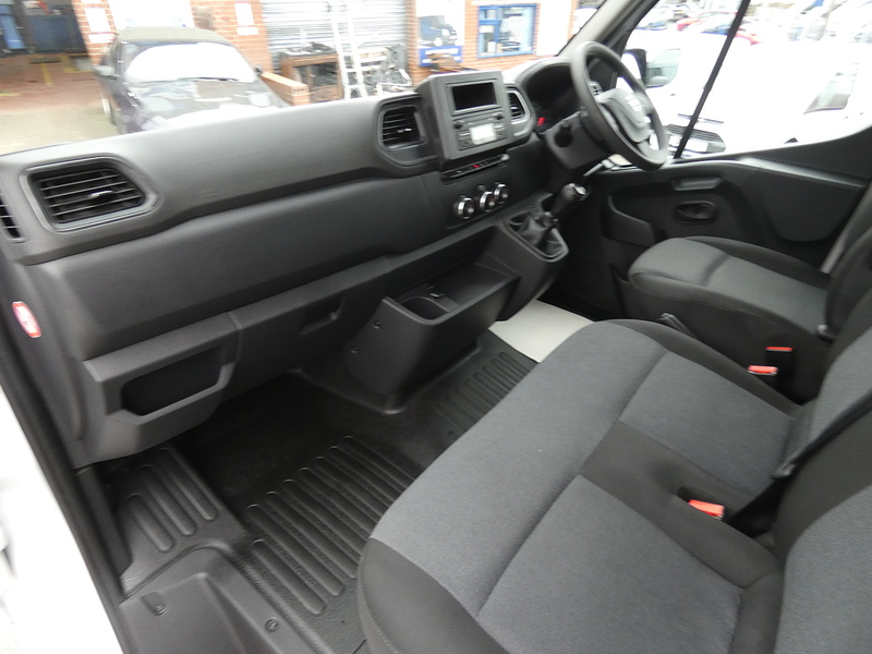 Nissan 2022 22 NISSAN INTERSTAR 2.3DCI 35 ACENTA FWD L3 H2 EURO 6 135PS