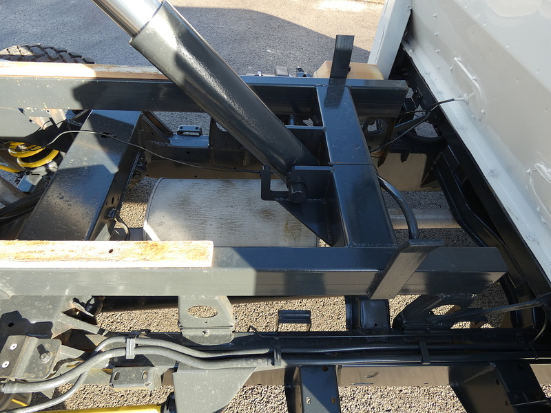 Land Rover 2010 59 LAND ROVER DEFENDER 130 HIGH SIDED TIPPER ONLY 66K CAT S REPAIRED