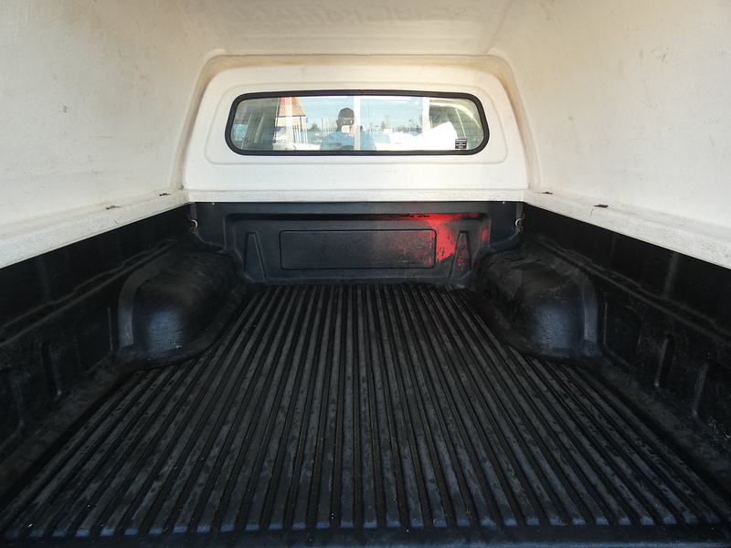 Toyota 2014 64 TOYOTA HI-LUX 2.5 D-4D ACTIVE EXTENDED CAB FULL HISTORY