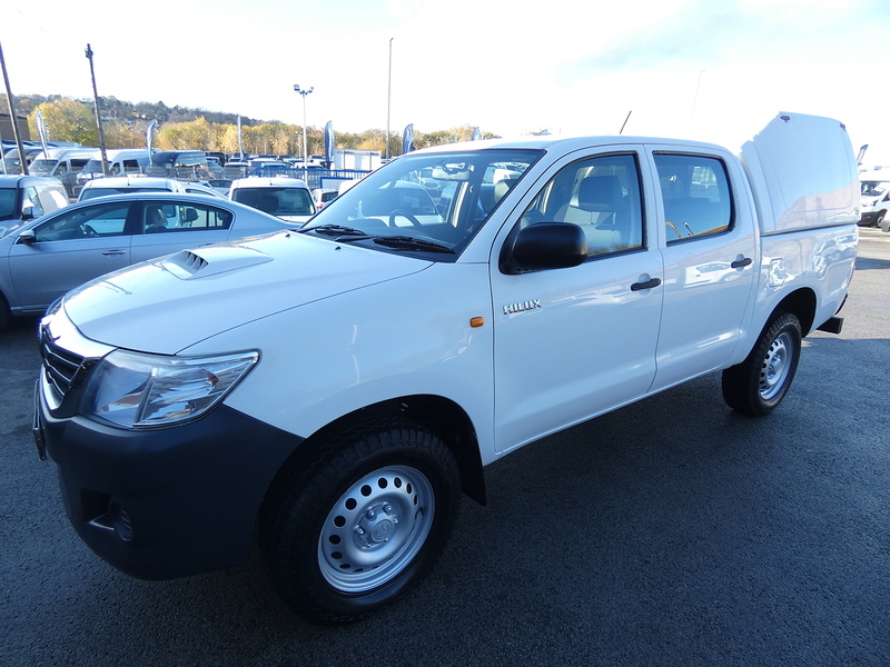 Toyota 2014 64 TOYOTA HI-LUX 2.5 D-4D ACTIVE EXTENDED CAB FULL HISTORY