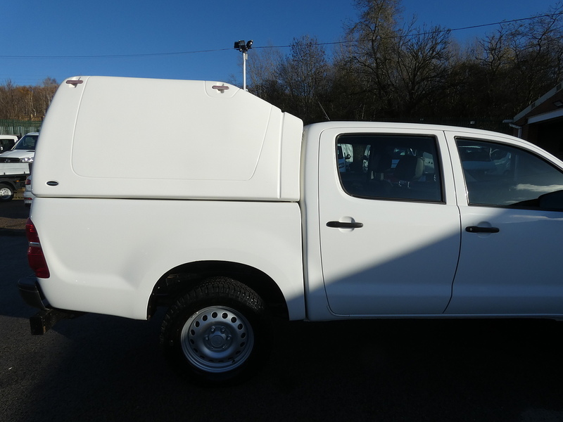 Toyota 2014 64 TOYOTA HI-LUX 2.5 D-4D ACTIVE EXTENDED CAB FULL HISTORY