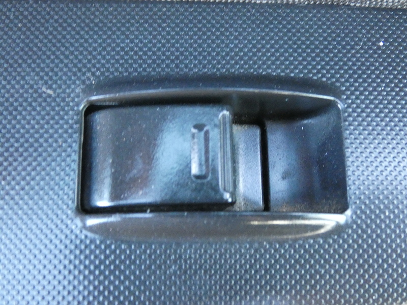 Toyota 2014 64 TOYOTA HI-LUX 2.5 D-4D ACTIVE EXTENDED CAB FULL HISTORY