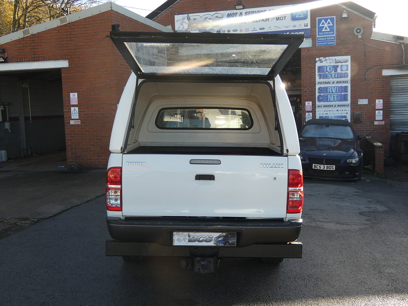 Toyota 2014 64 TOYOTA HI-LUX 2.5 D-4D ACTIVE EXTENDED CAB FULL HISTORY