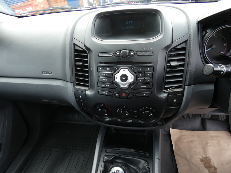 Ford 2015 65 FORD RANGER 2.2 TDCI XL SUPERCAB EX COUNCIL MEGA LOW MILES