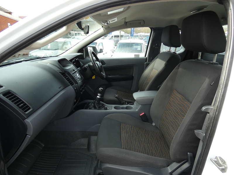 Ford 2015 65 FORD RANGER 2.2 TDCI XL SUPERCAB EX COUNCIL MEGA LOW MILES