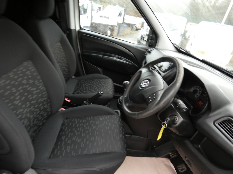 Vauxhall 2014 64 VAUXHALL COMBO 1.6 CDTI LWB ONE PERSON CONVERSION NO VAT