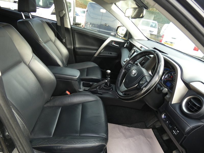 Toyota 2014 64 TOYOTA RAV4 2.0D-4D INVINCIBLE SUV ONLY 87K STUNNING THROUGHOUT