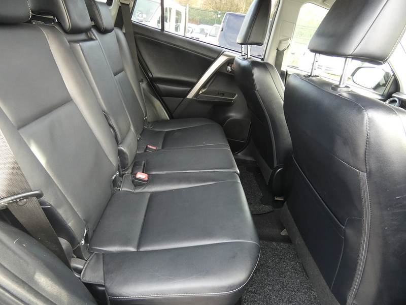 Toyota 2014 64 TOYOTA RAV4 2.0D-4D INVINCIBLE SUV ONLY 87K STUNNING THROUGHOUT