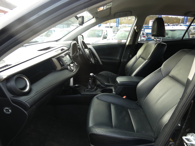 Toyota 2014 64 TOYOTA RAV4 2.0D-4D INVINCIBLE SUV ONLY 87K STUNNING THROUGHOUT