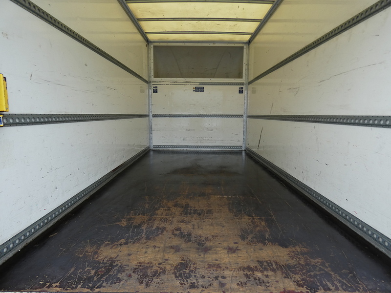 Ford 2019 19 FORD TRANSIT T350 LUTON 4M BOX VAN WITH TAIL LIFT