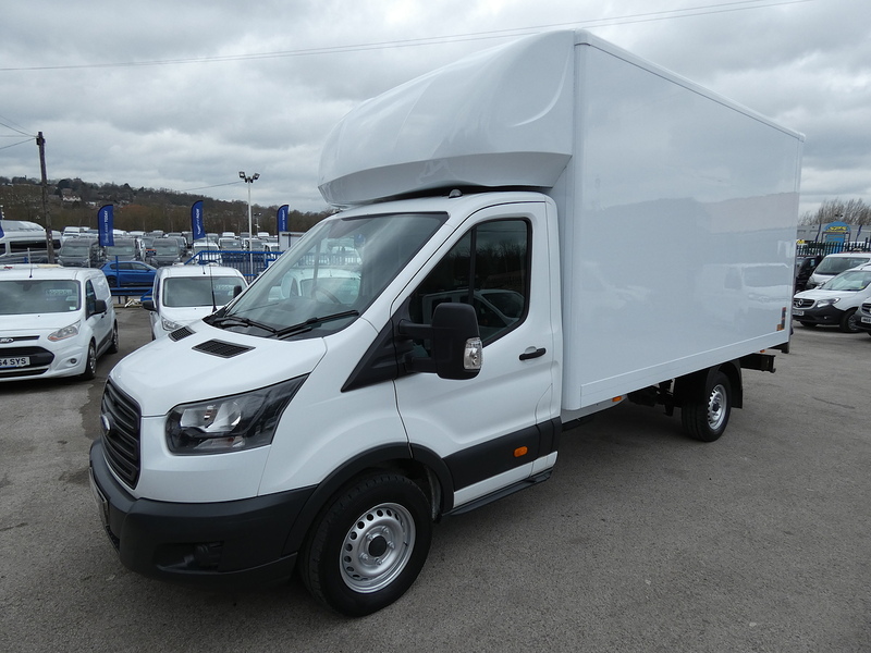Ford 2019 19 FORD TRANSIT T350 LUTON 4M BOX VAN WITH TAIL LIFT