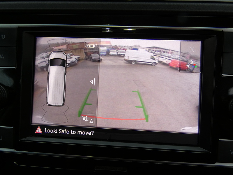 Volkswagen 2022 72 VOLKSWAGEN CRAFTER CR35 2.0TDI TRENDLINE LWB L3 STUNNING VAN