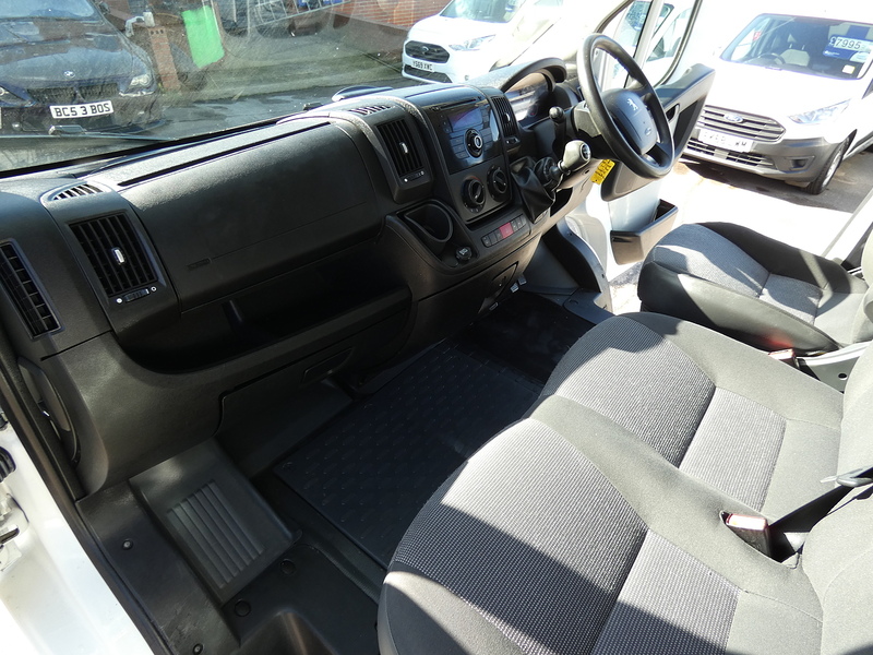Peugeot 2014 14 PEUGEOT BOXER 2.2HDI 335 LUTON WITH TAIL LIFT 3.8M BODY ONLY 94K
