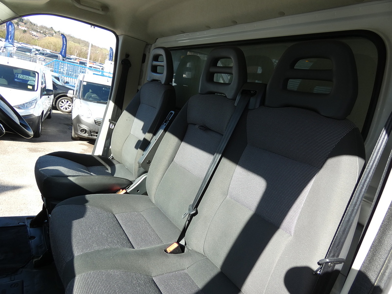 Peugeot 2014 14 PEUGEOT BOXER 2.2HDI 335 LUTON WITH TAIL LIFT 3.8M BODY ONLY 94K