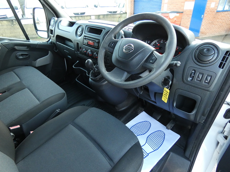 Nissan 2018 18 NISSAN NV400 2.3DCI SE L1H1 SWB WITH TOW BAR NO VAT
