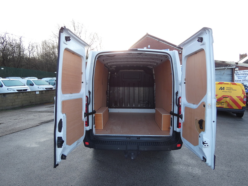 Nissan 2018 18 NISSAN NV400 2.3DCI SE L1H1 SWB WITH TOW BAR NO VAT