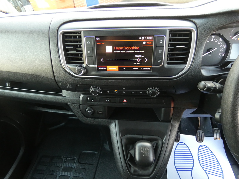 Citroen 2023 23 CITROEN DISPATCH 1.5 BLUEHDI ENTERPRISE EDITION MWB 64K NICE SPEC