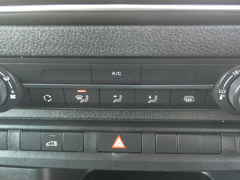 Citroen 2023 23 CITROEN DISPATCH 1.5 BLUEHDI ENTERPRISE EDITION MWB 64K NICE SPEC